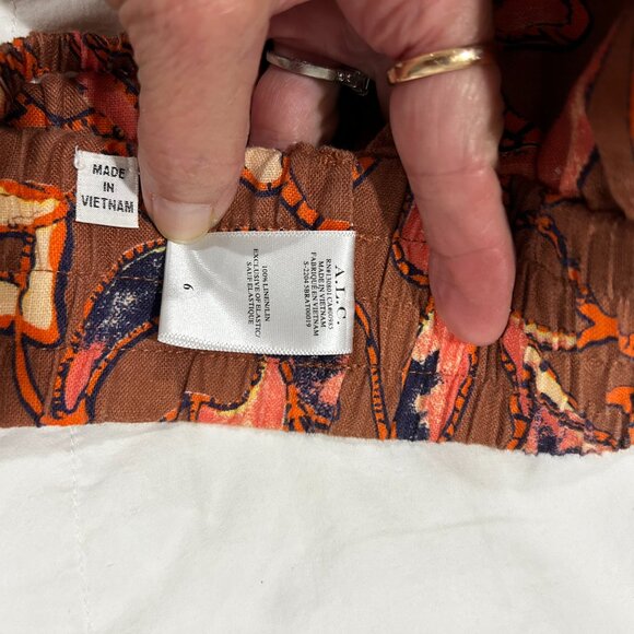 ALC printed linen crop halter top, size 6 - Picture 5 of 8